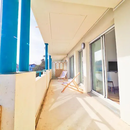 Appart Piscine Et Golf Apartment